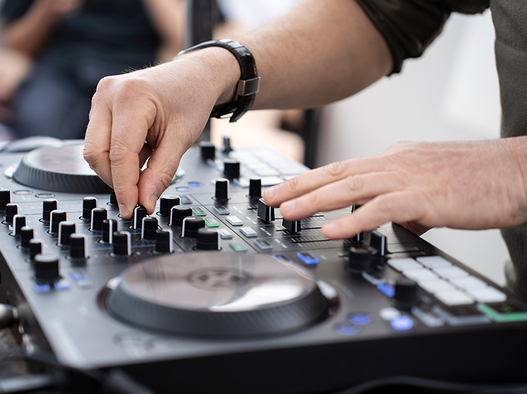 event entertainment
