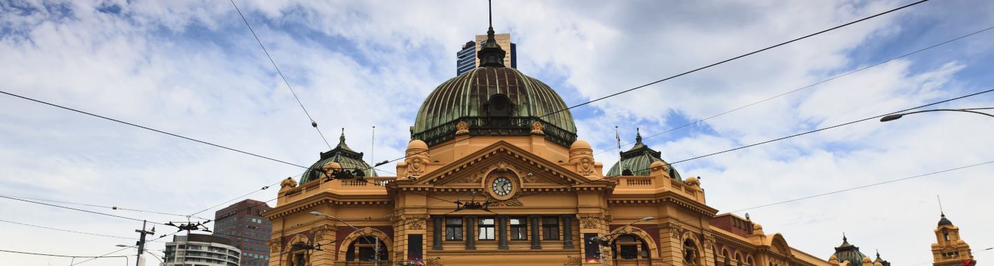 melbourne flinders street railway station