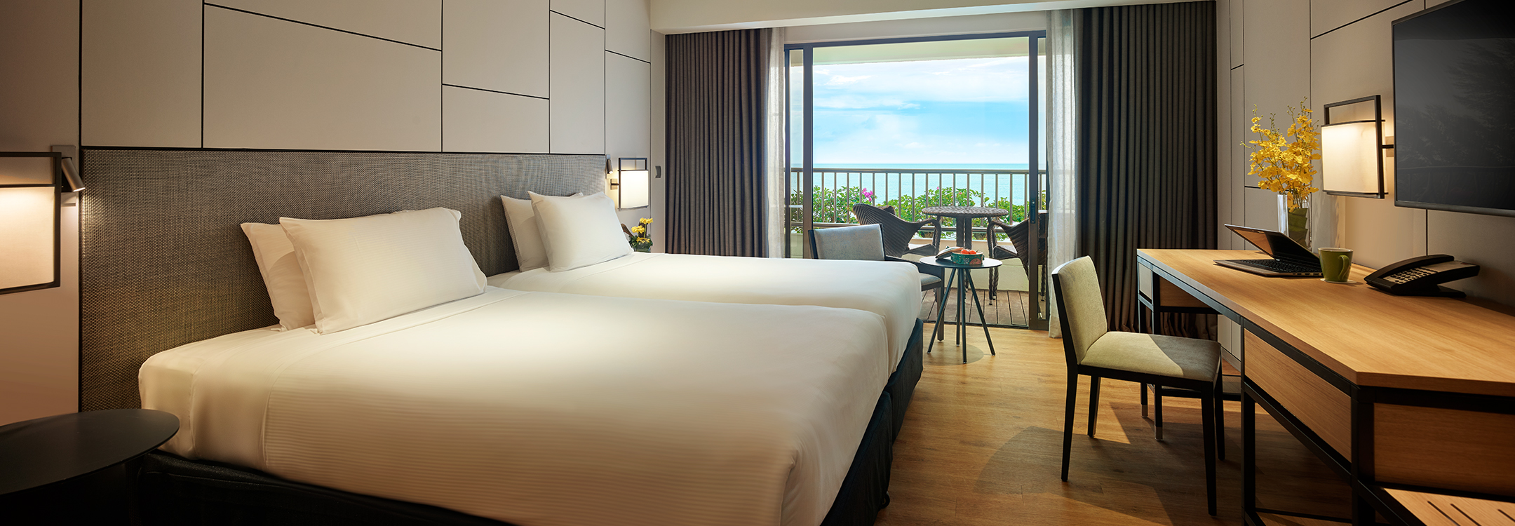 Premier Seaview Room