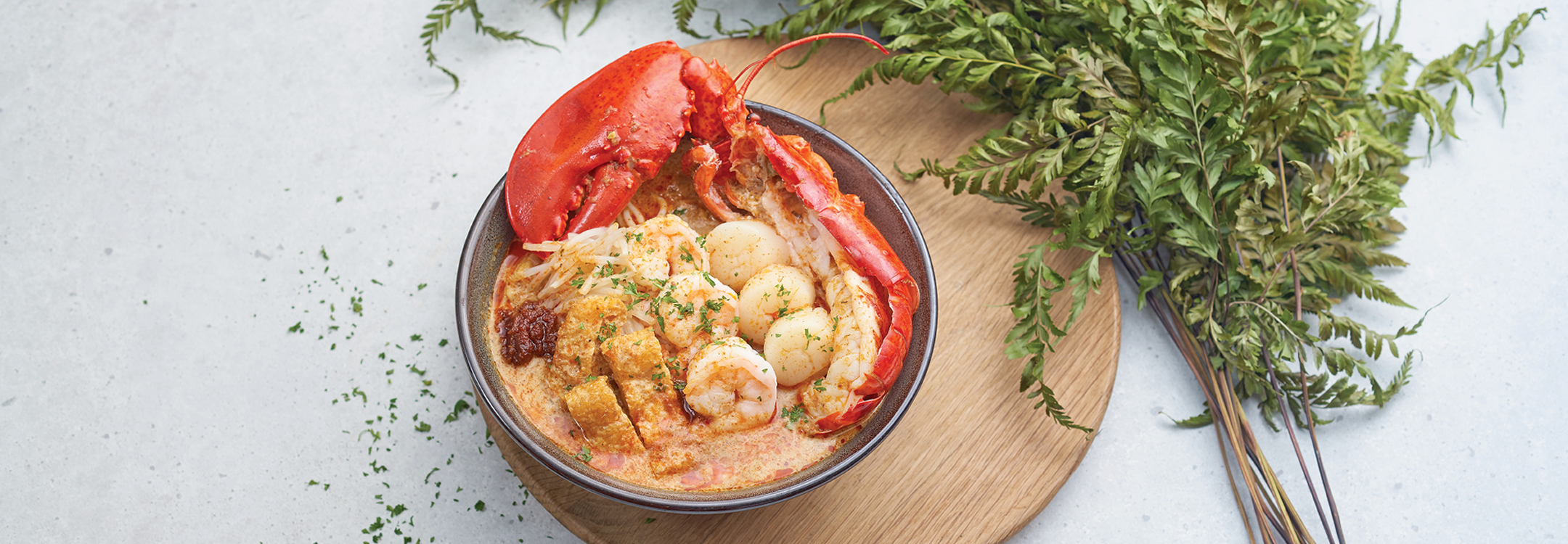 lobster laksa peppermint parkroyal collection marina bay singapore