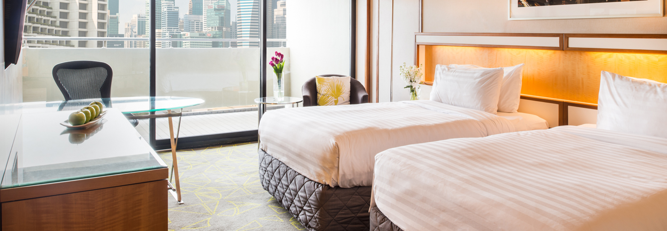 Pan Pacific Singapore Deluxe Balcony Room