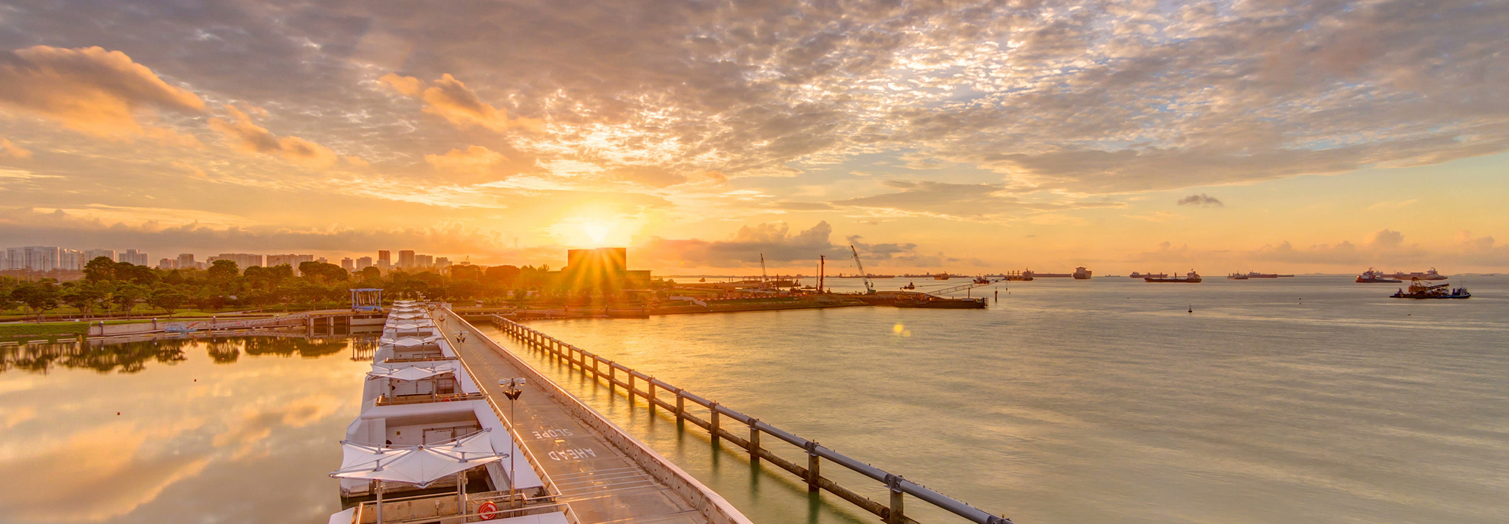 sunrise marina barrage singapore