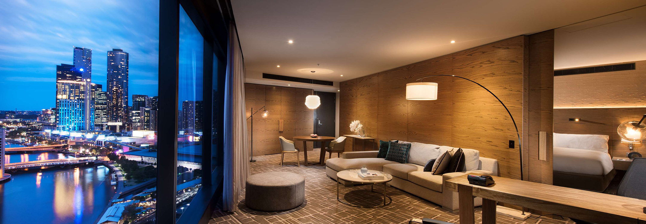 Yarra Suite City View Pan Pacific Melbourne