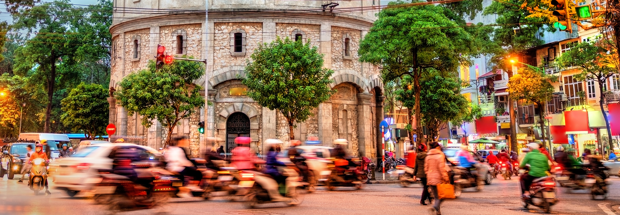 busy street with motorbikes
