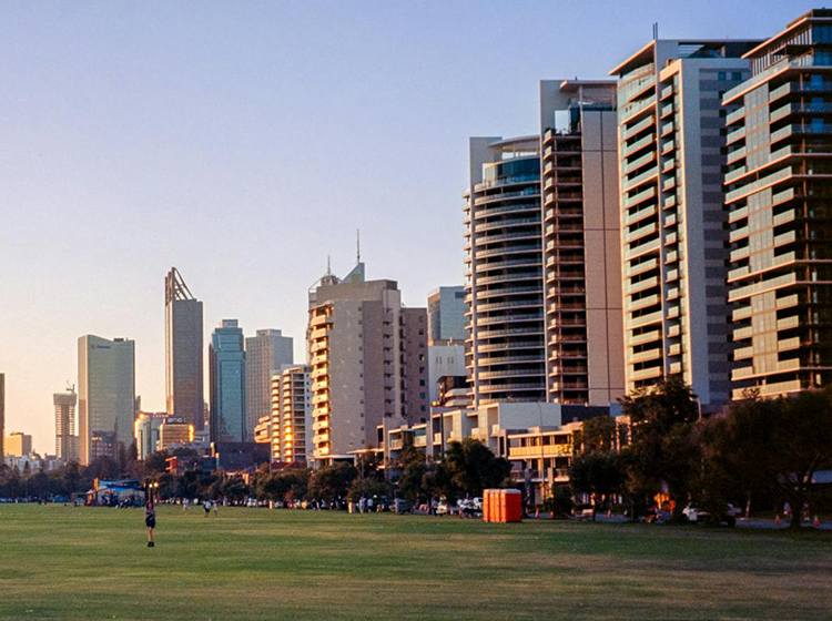 Perth Cityview at Sunset | Photo by Tibor Janas in Pexels