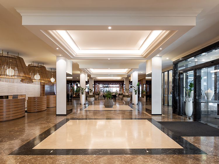  Pan Pacific Perth Lobby