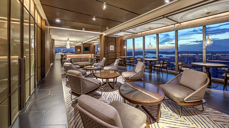 Pacific Club Lounge