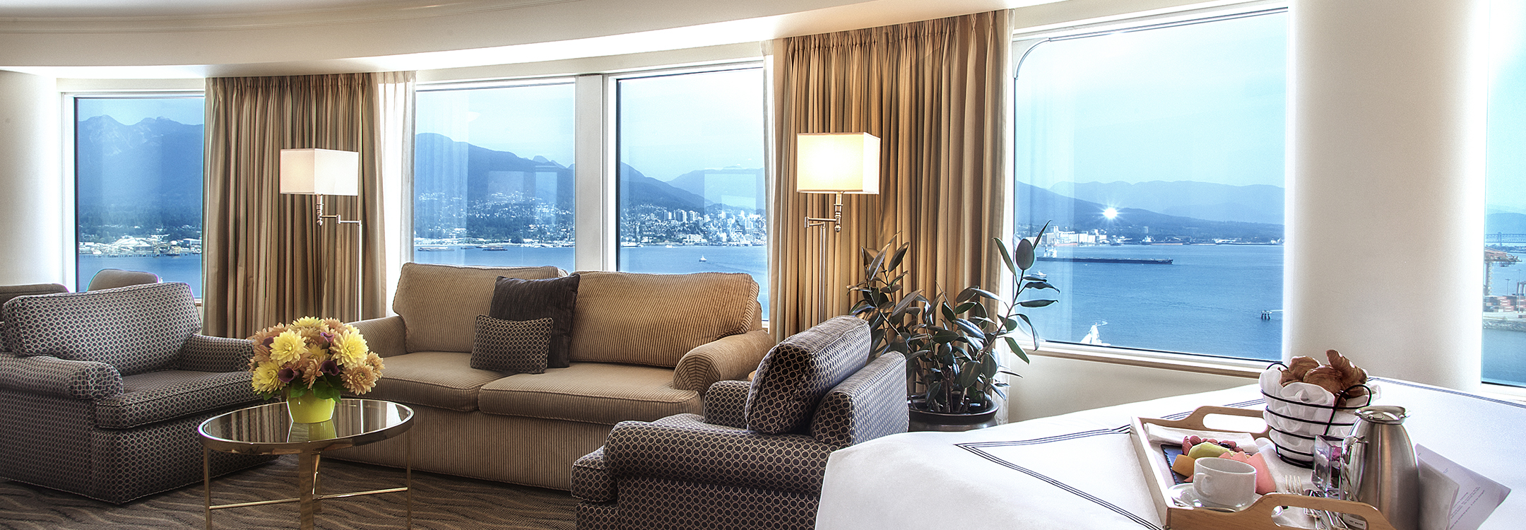 pan pacific vancouver panoramic harbourview room
