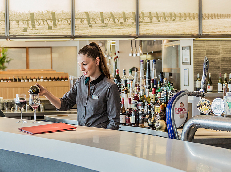 Bar at PARKROYAL Melbourne Airport