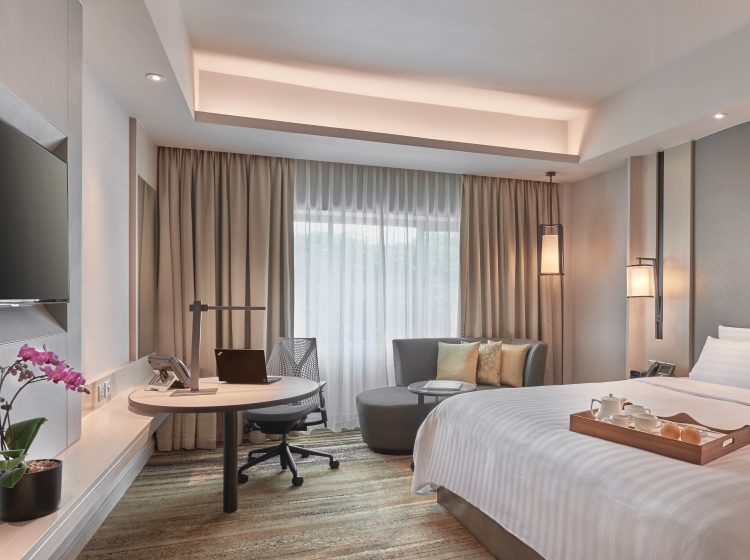 PARKROYAL deluxe room