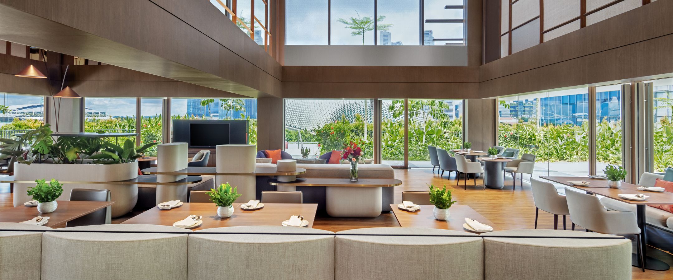 COLLECTION Club Lounge