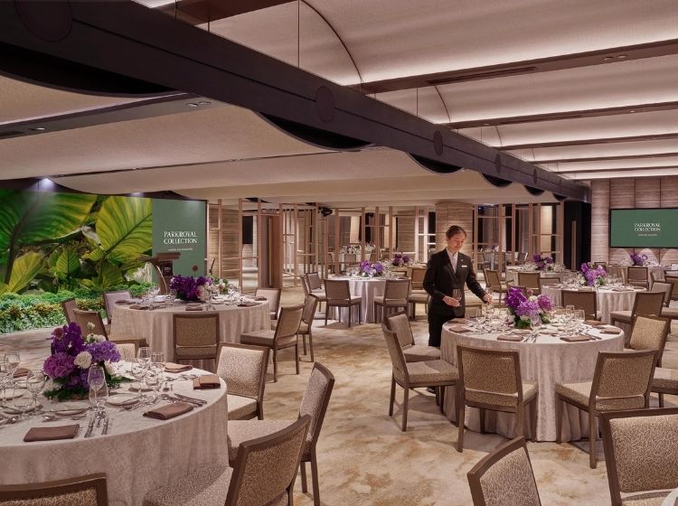 atrium ballroom cluster setup