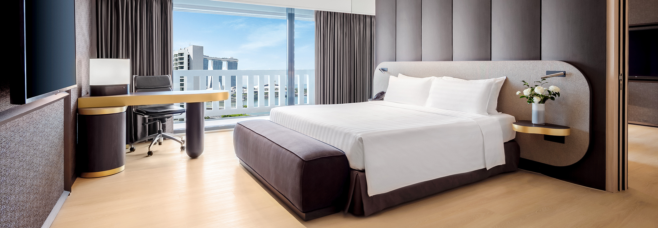 Urban suite at PARKROYAL Collection Marina Bay