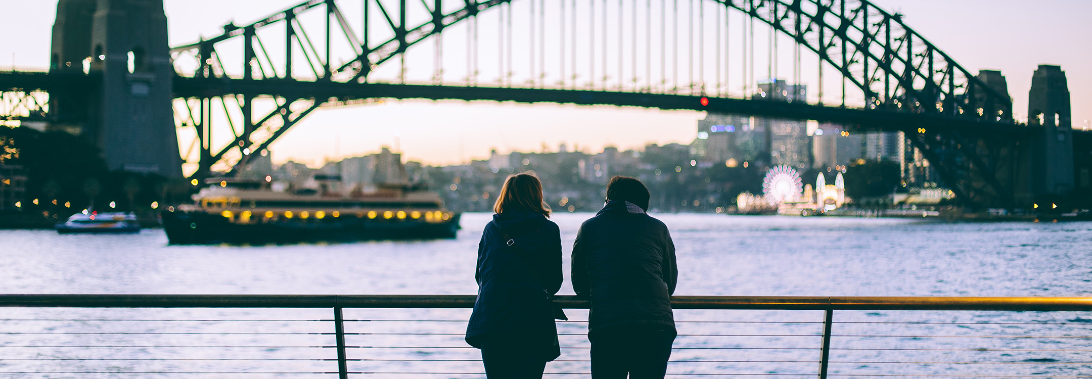 sydney harbour bridge evening